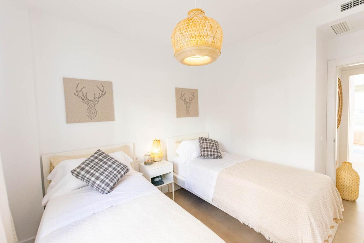 Casa Roman New Apartment At Baviera Golf Malaga Luaran gambar